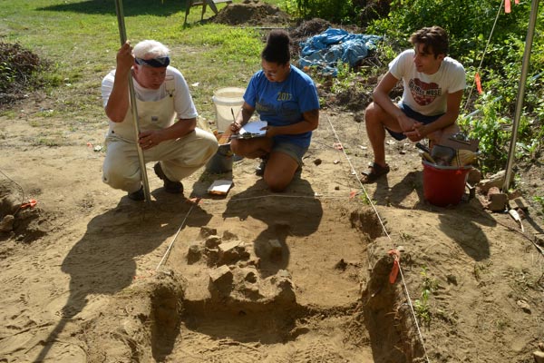 Students working in dig site, photo credit: Dr. David Starbuck.